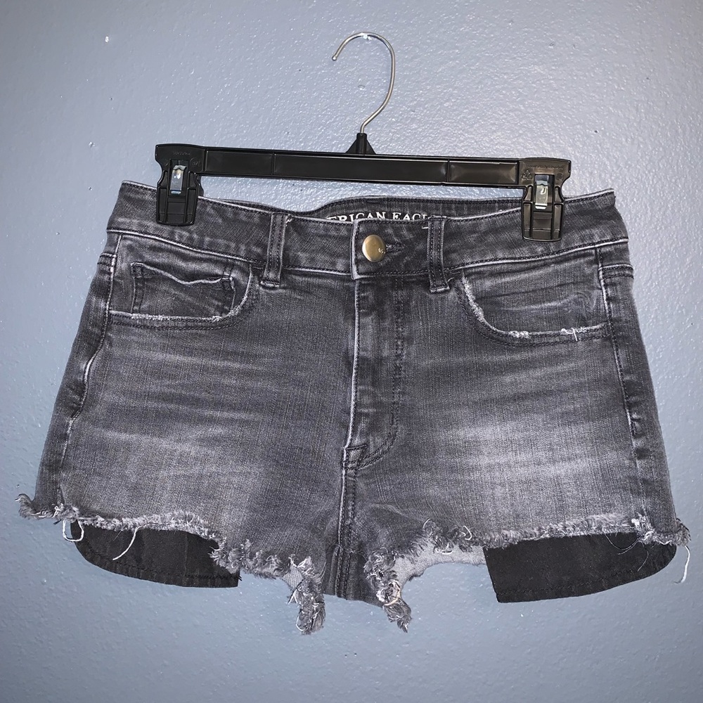 Black distressed jean shorts!